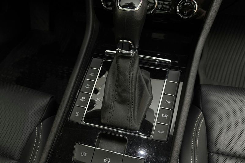 Skoda Superb bild 16