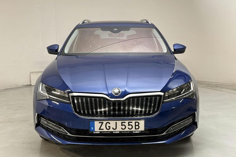 Skoda Superb bild 4