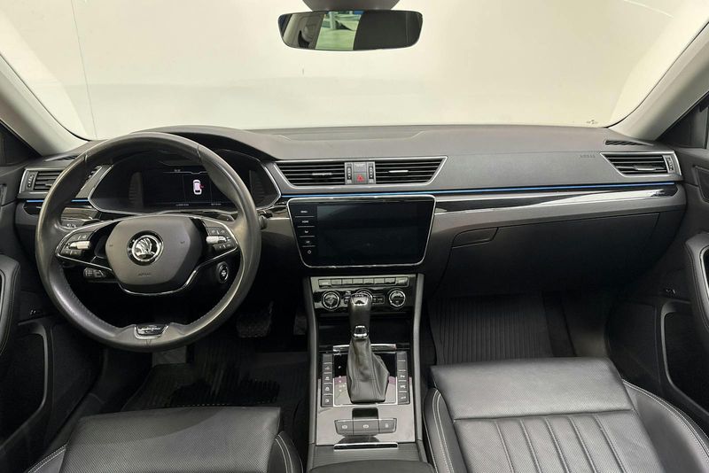 Skoda Superb bild 6