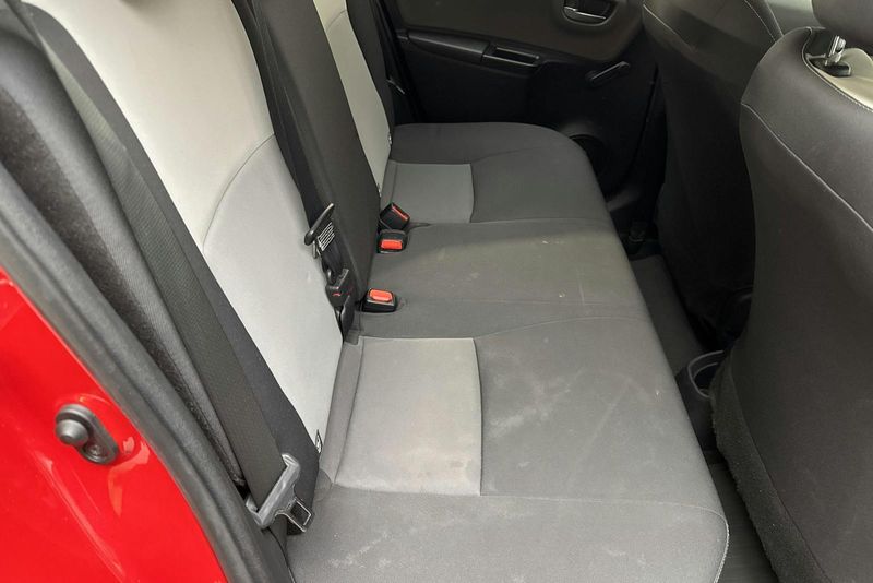 Toyota Yaris bild 8