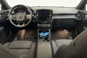 Volvo EX40 bild 6