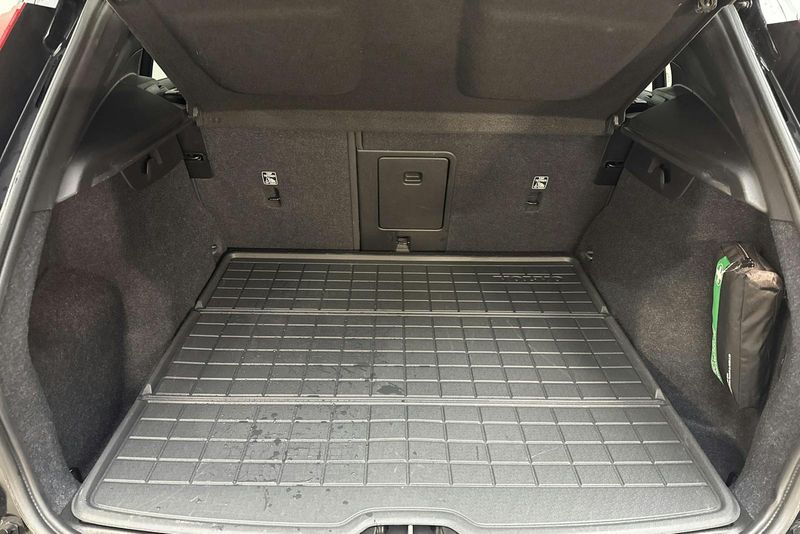 Volvo EX40 bild 9
