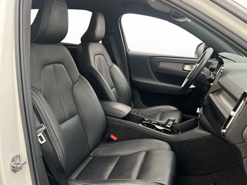 Volvo XC40 bild 30