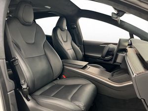 Tesla Model X bild 36