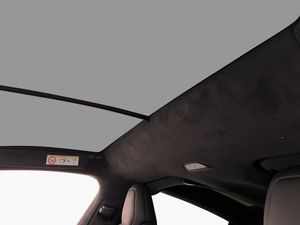 Tesla Model X bild 16