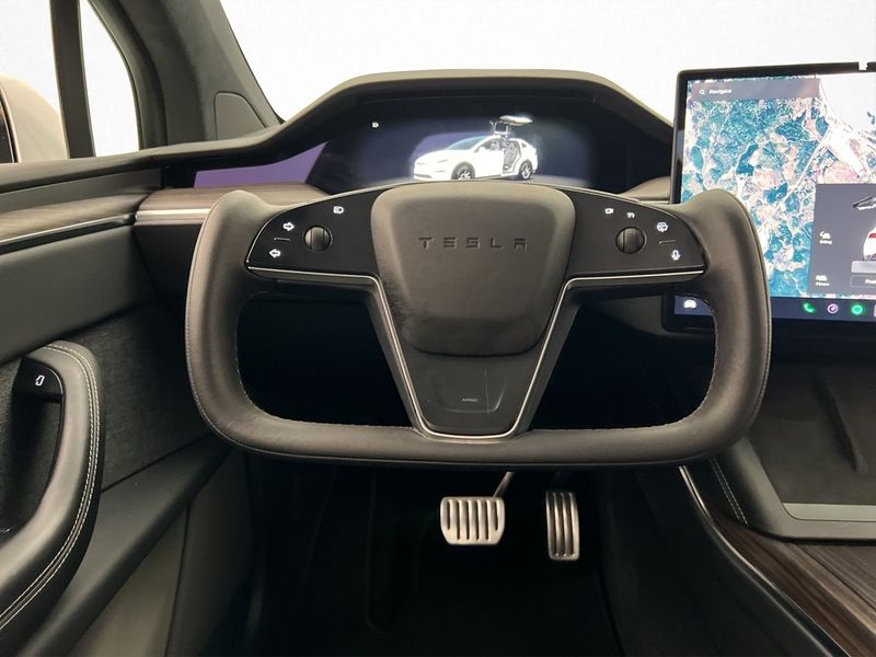Tesla Model X bild 15