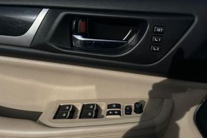 Subaru Outback bild 15