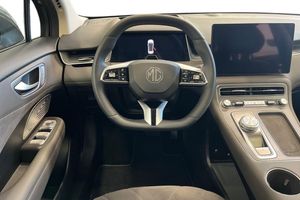 MG S6 EV bild 15