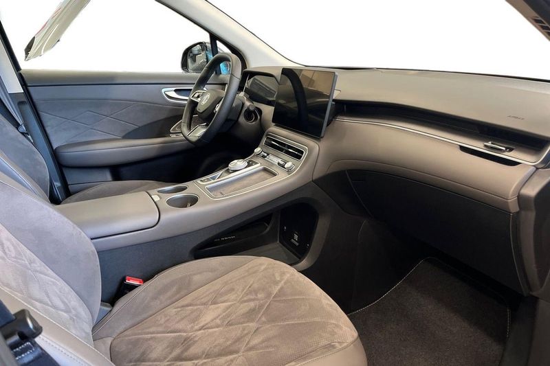 MG S6 EV bild 16