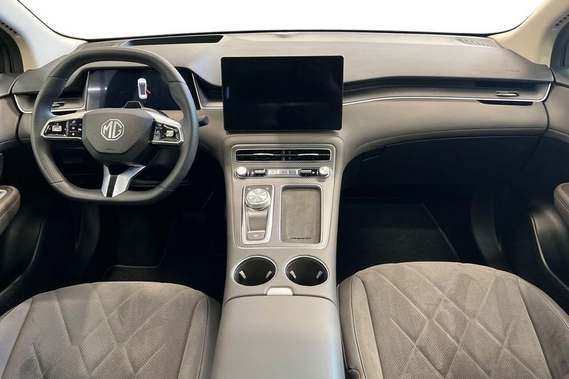MG S6 EV bild 14