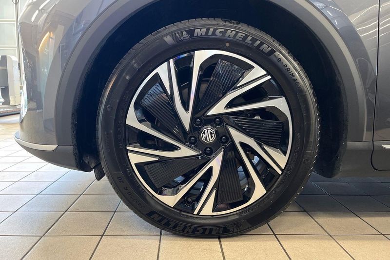 MG S6 EV bild 11
