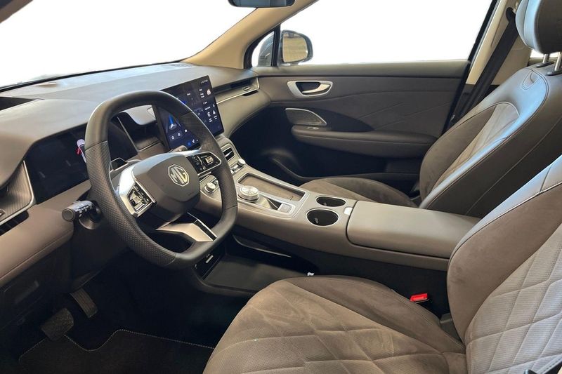 MG S6 EV bild 13