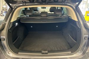 MG S6 EV bild 24