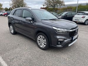 Suzuki S-CROSS bild 4