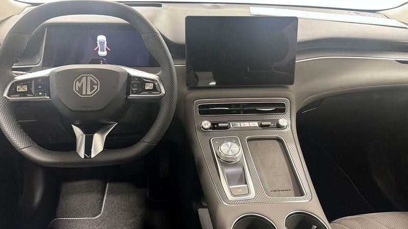 MG S6 EV bild 4