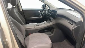 MG S6 EV bild 3