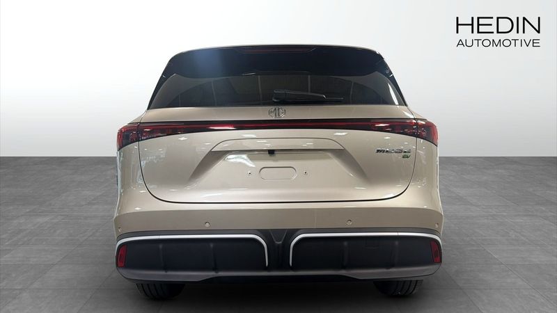 MG S6 EV bild 7