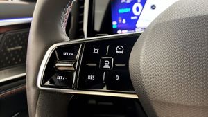 Renault Rafale bild 16