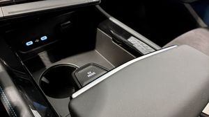 Renault Rafale bild 22