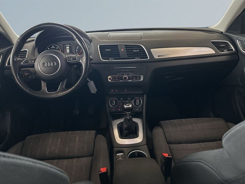 Audi Q3 bild 8