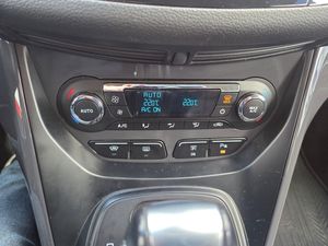 Ford Kuga bild 21