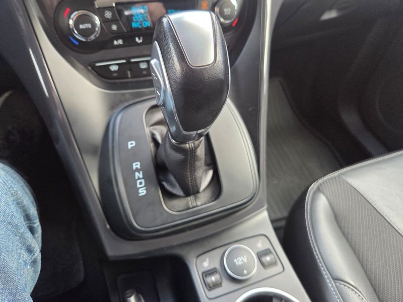 Ford Kuga bild 22