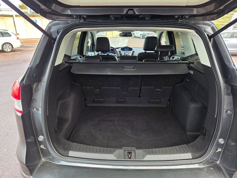 Ford Kuga bild 7
