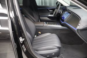 Mercedes E300 bild 12