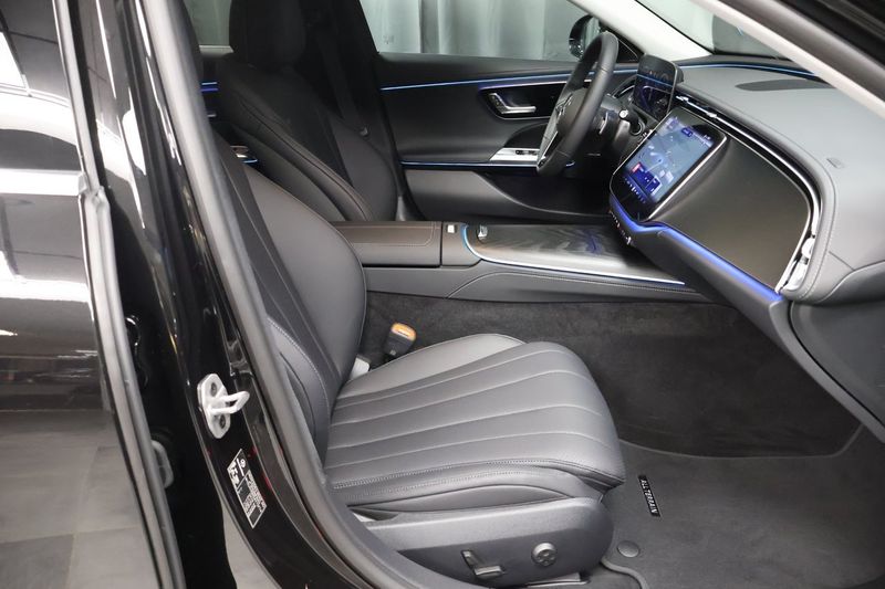 Mercedes E300 bild 12