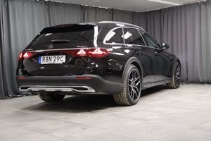 Mercedes E300 bild 5