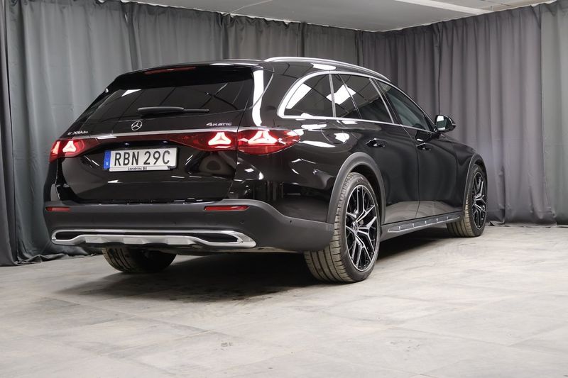 Mercedes E300 bild 5