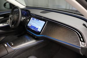 Mercedes E300 bild 9