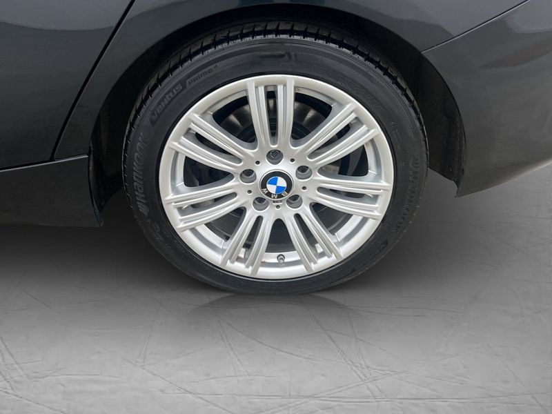 BMW 118 bild 28