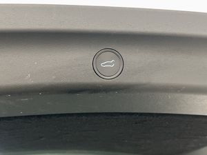 Tesla Model Y bild 29
