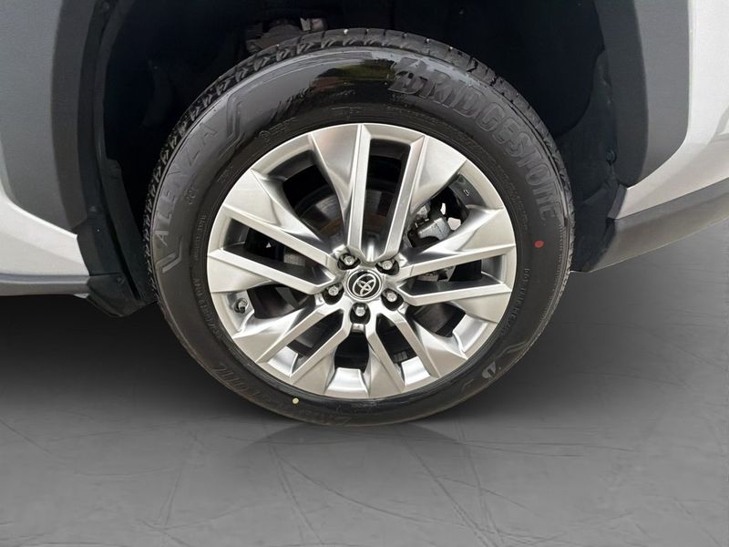 Toyota RAV4 bild 38