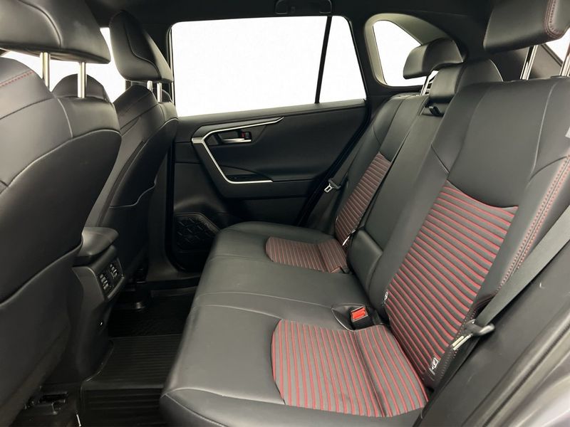 Toyota RAV4 bild 27