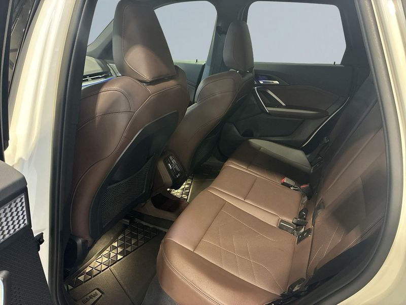 BMW X1 bild 13