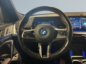 BMW X1 bild 9