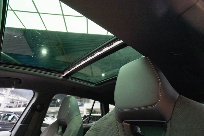 Skoda Enyaq bild 12