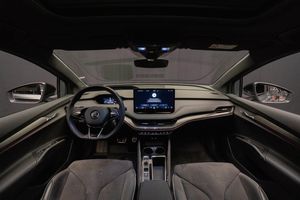 Skoda Enyaq bild 17