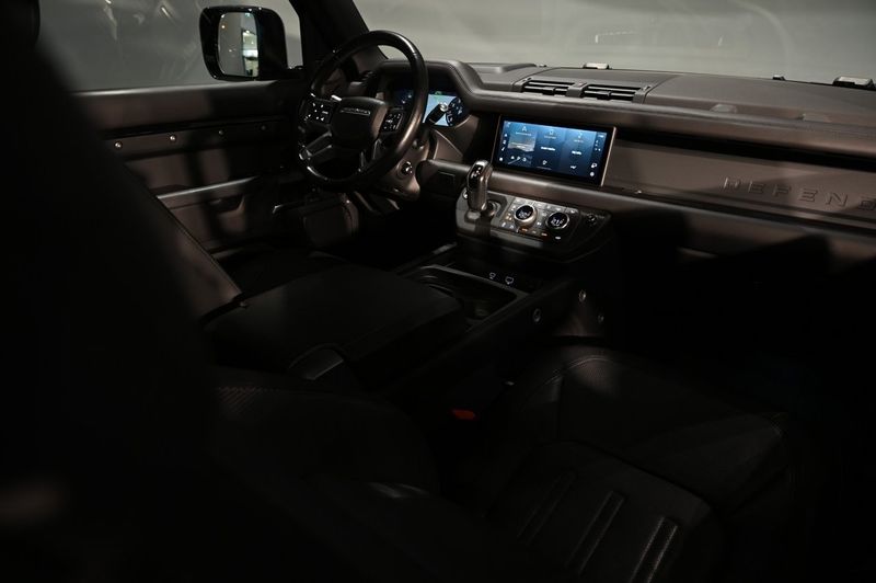 Land Rover Defender bild 12
