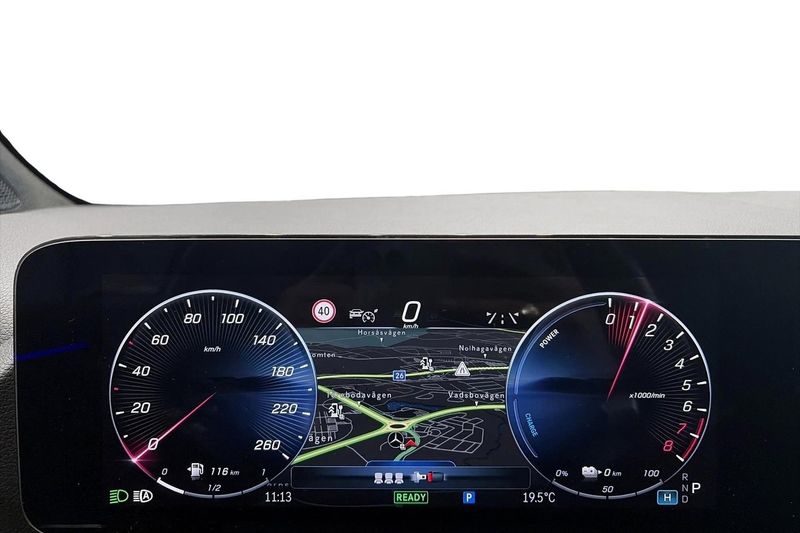 Mercedes GLA250 bild 9