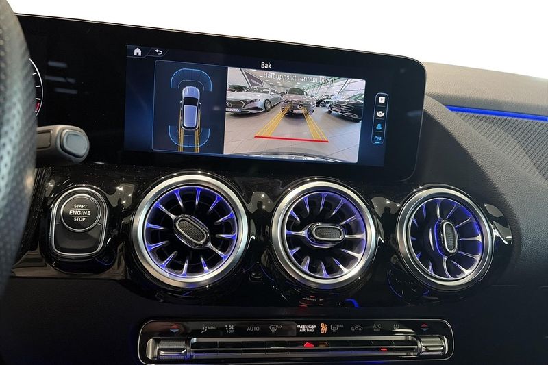 Mercedes GLA250 bild 16