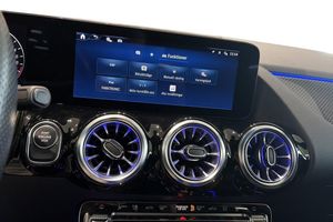 Mercedes GLA250 bild 13