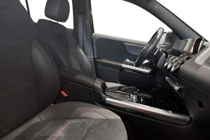 Mercedes GLA250 bild 4