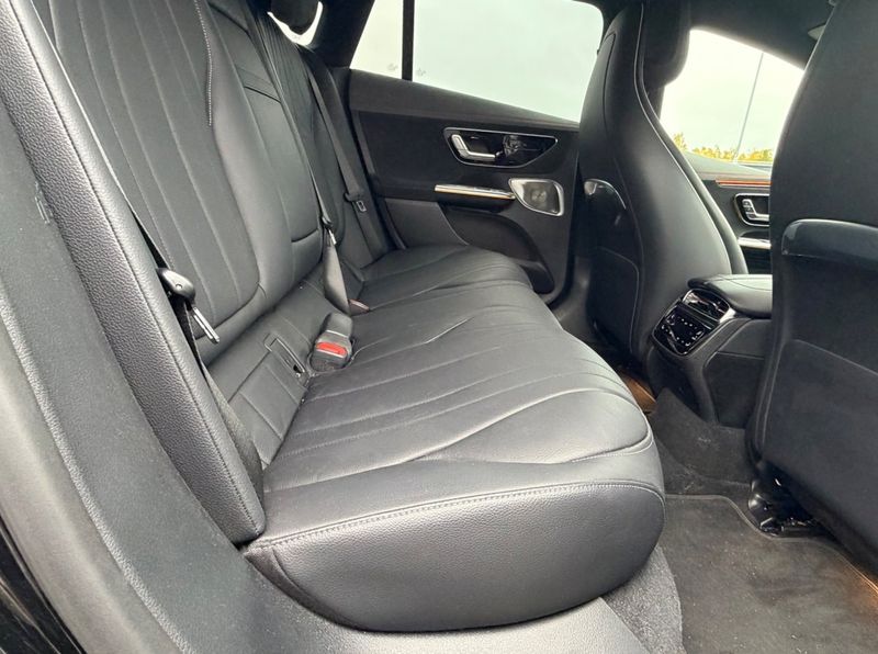 Mercedes EQE350+ bild 5