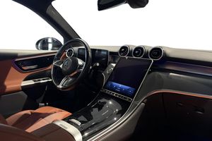 Mercedes GLC300 bild 7