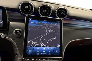 Mercedes GLC300 bild 13