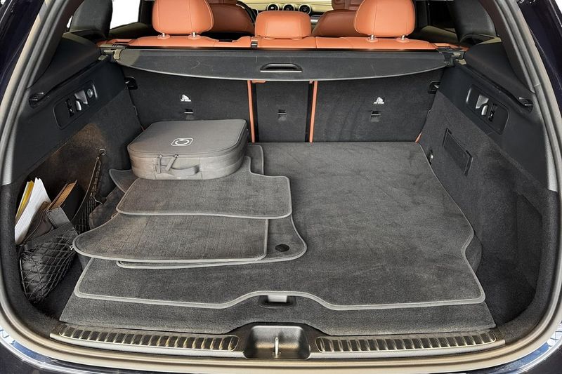 Mercedes GLC300 bild 21