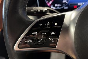 Mercedes GLC300 bild 9